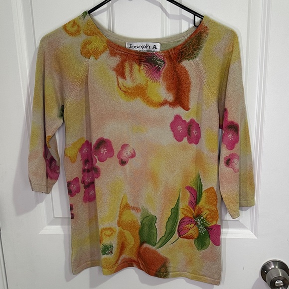 Joseph A Tops - Vintage Silk Blend Floral 3/4 Sleeve Top with Pink and Orange Accents Size XL